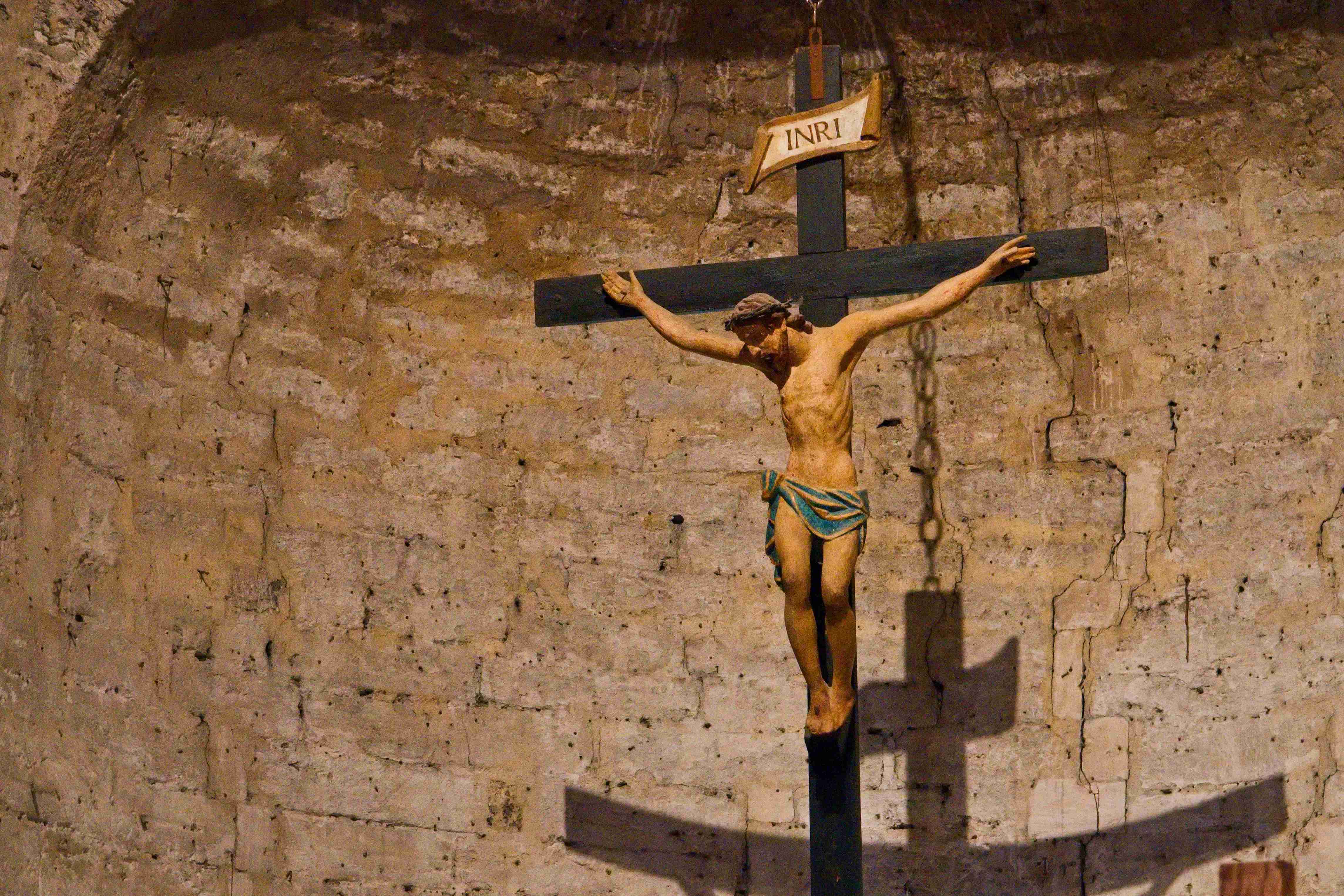 San Quirico d'Orcia_kostel Nanebevzetí Panny Marie (011)_result