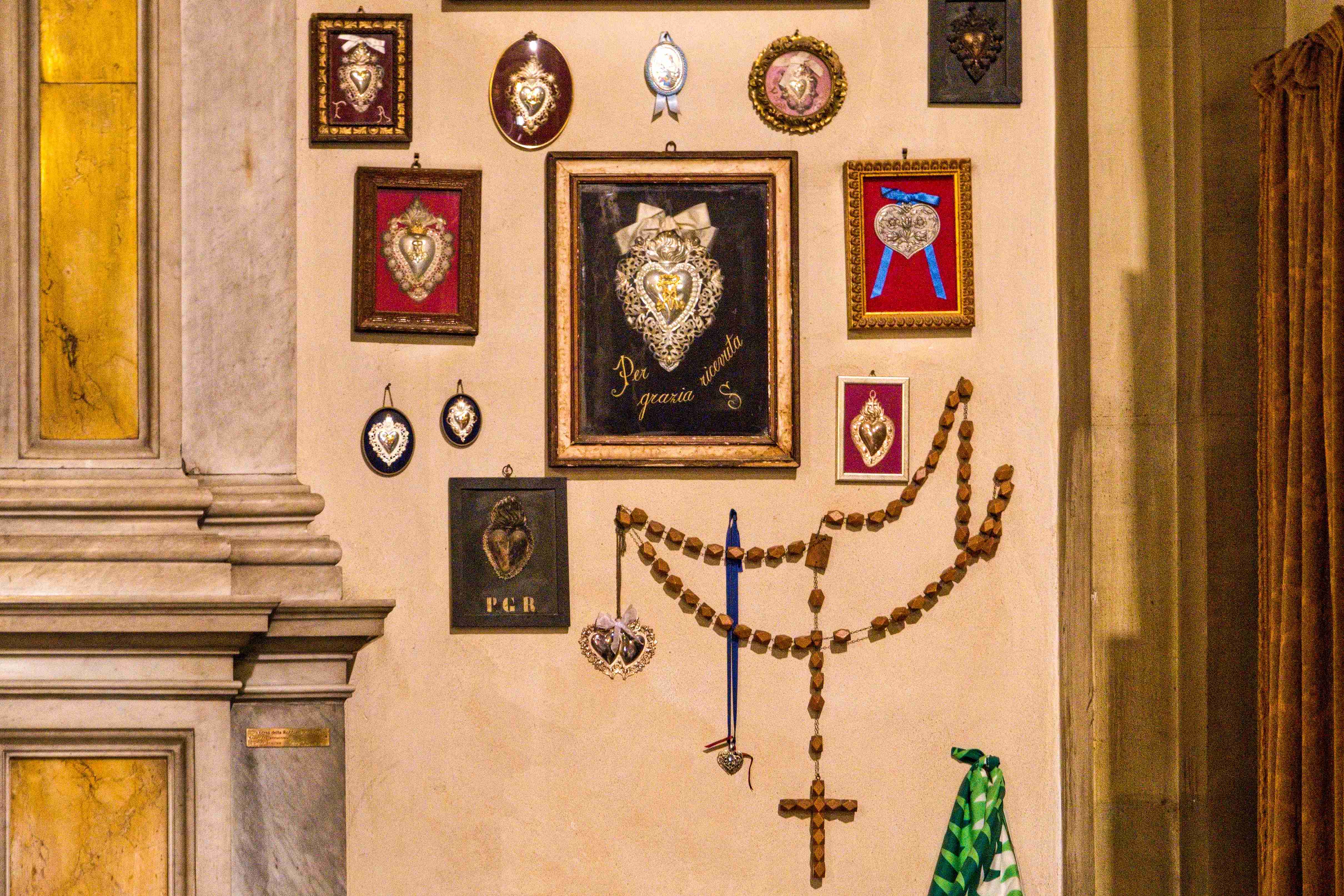 San Quirico d'Orcia_kostel Panny Marie z Vitalety (9)_result