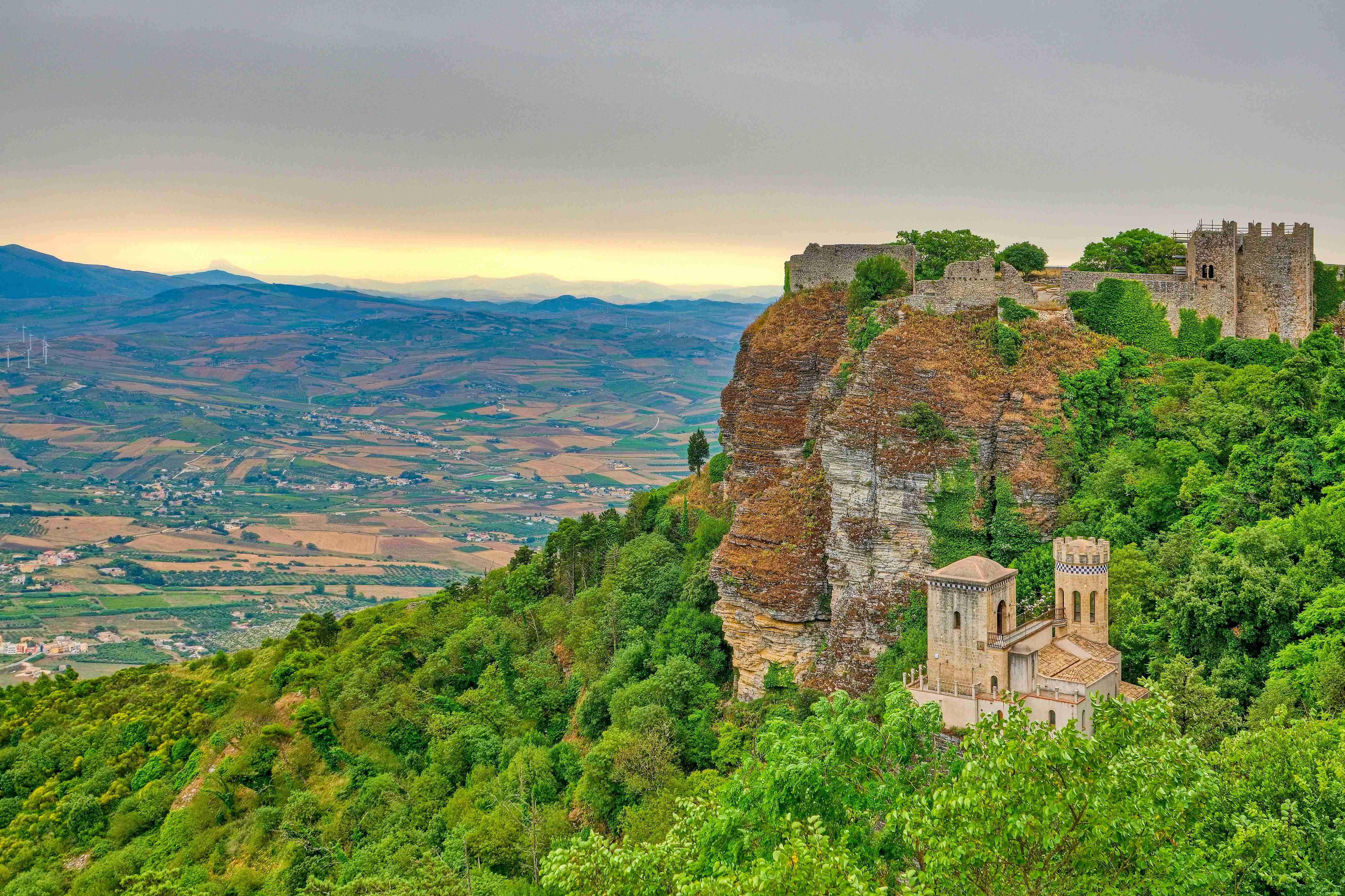 Itálie_Sicílie_Erice_Torretta Pepoli (1)_result