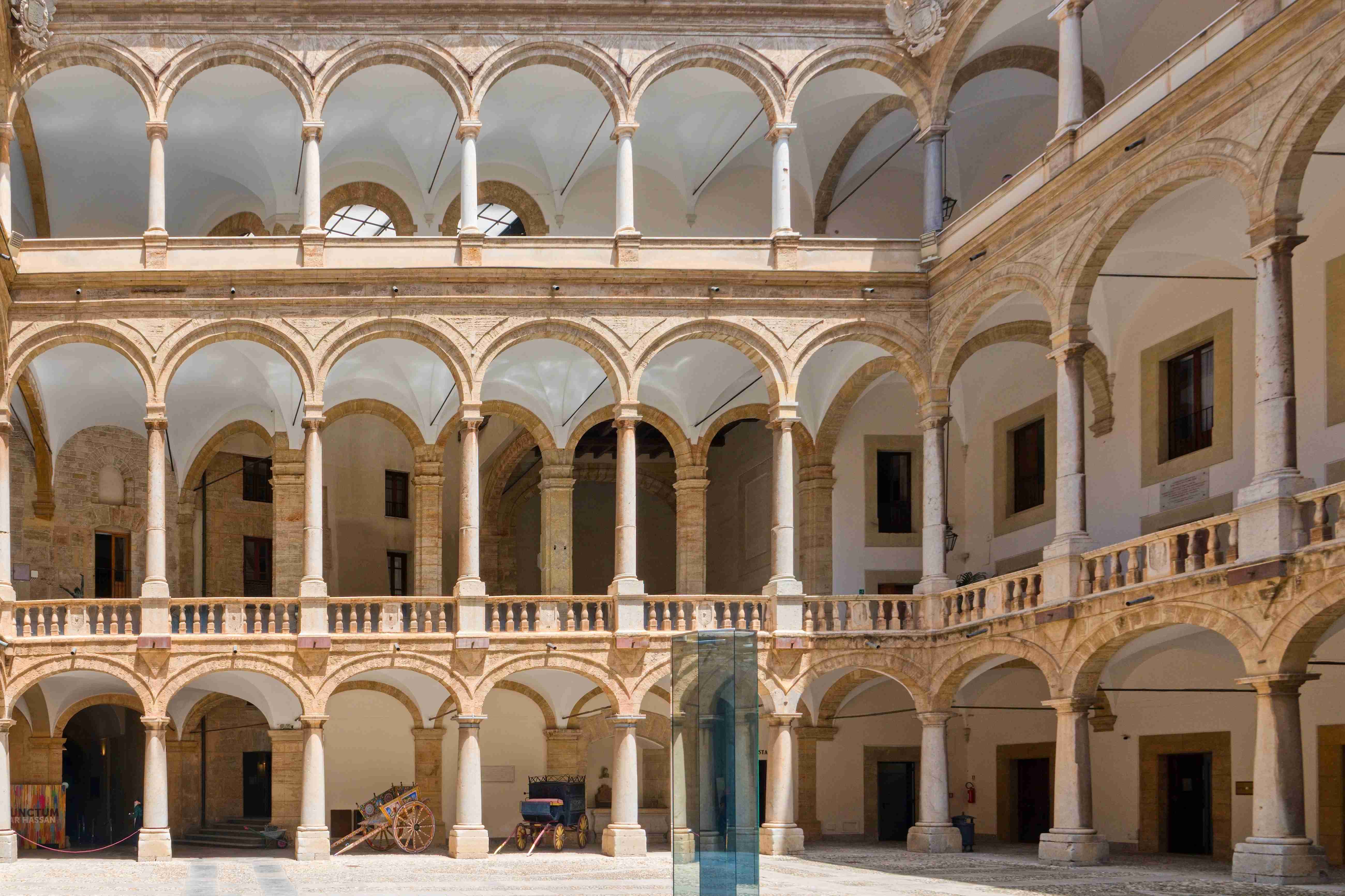 Itálie_Sicílie_Palermo_2023_07_Normanský palác (014)_result