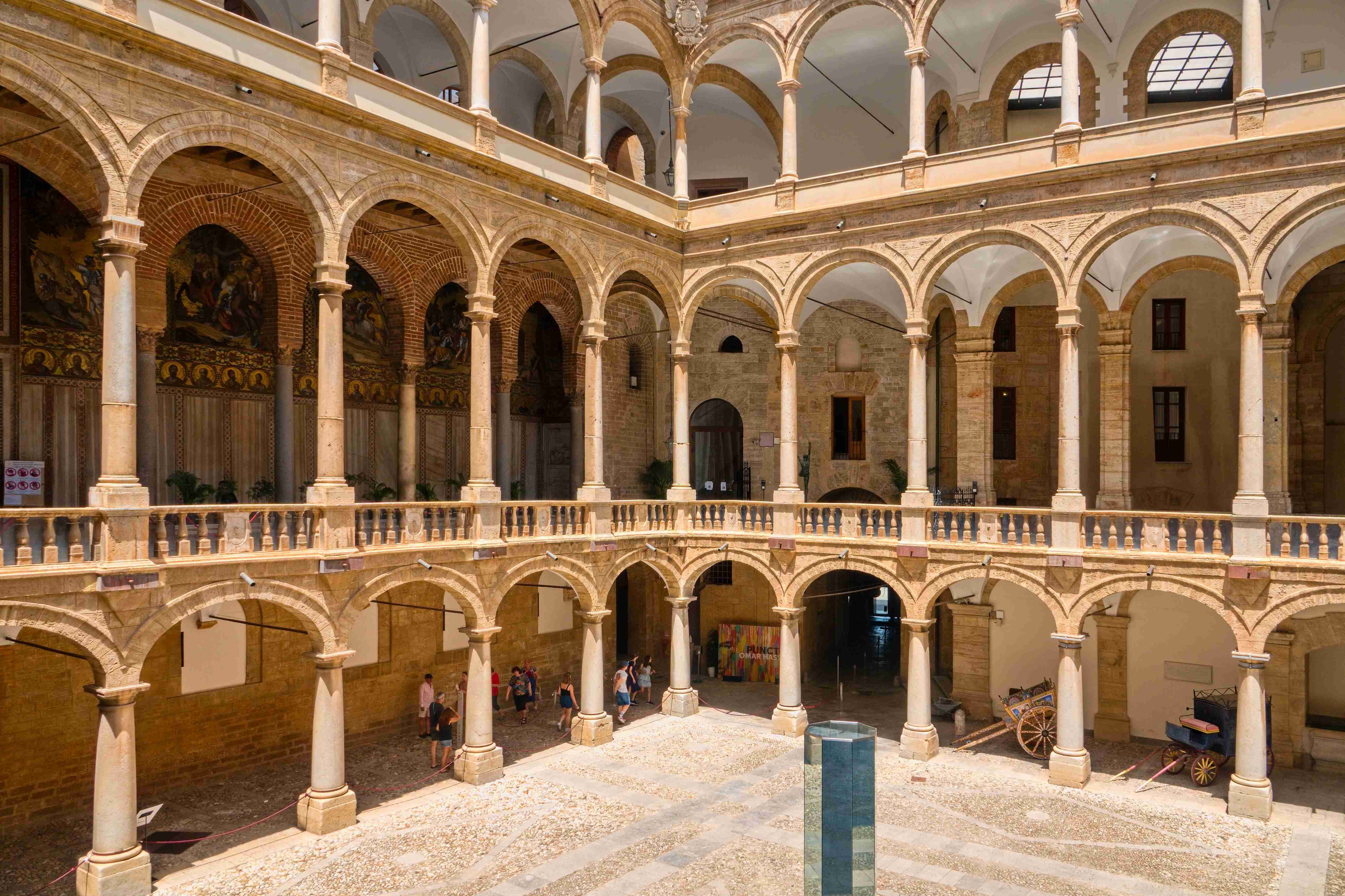 Itálie_Sicílie_Palermo_2023_07_Normanský palác (016)_result