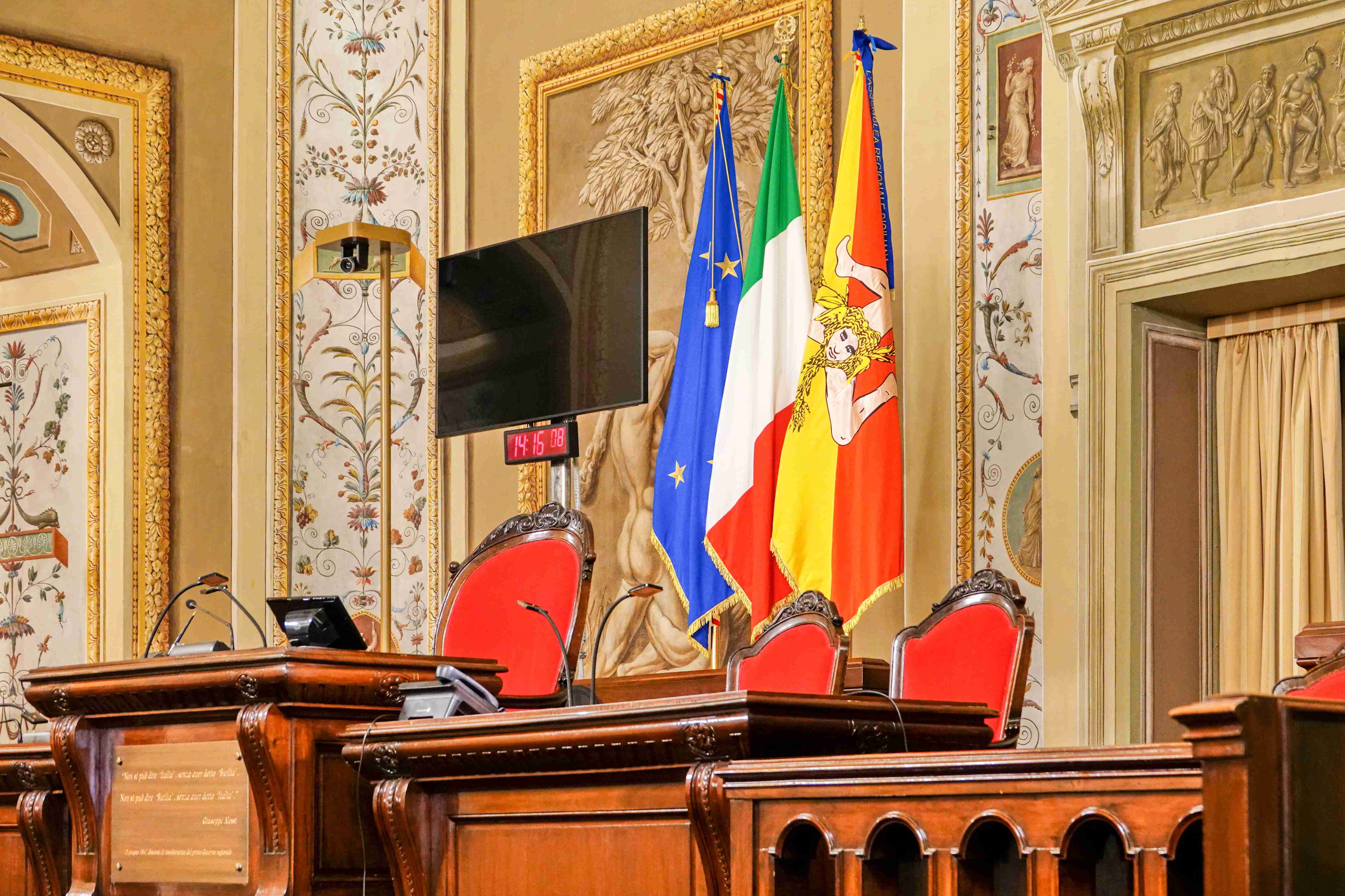 Itálie_Sicílie_Palermo_2023_07_Normanský palác (020)_result