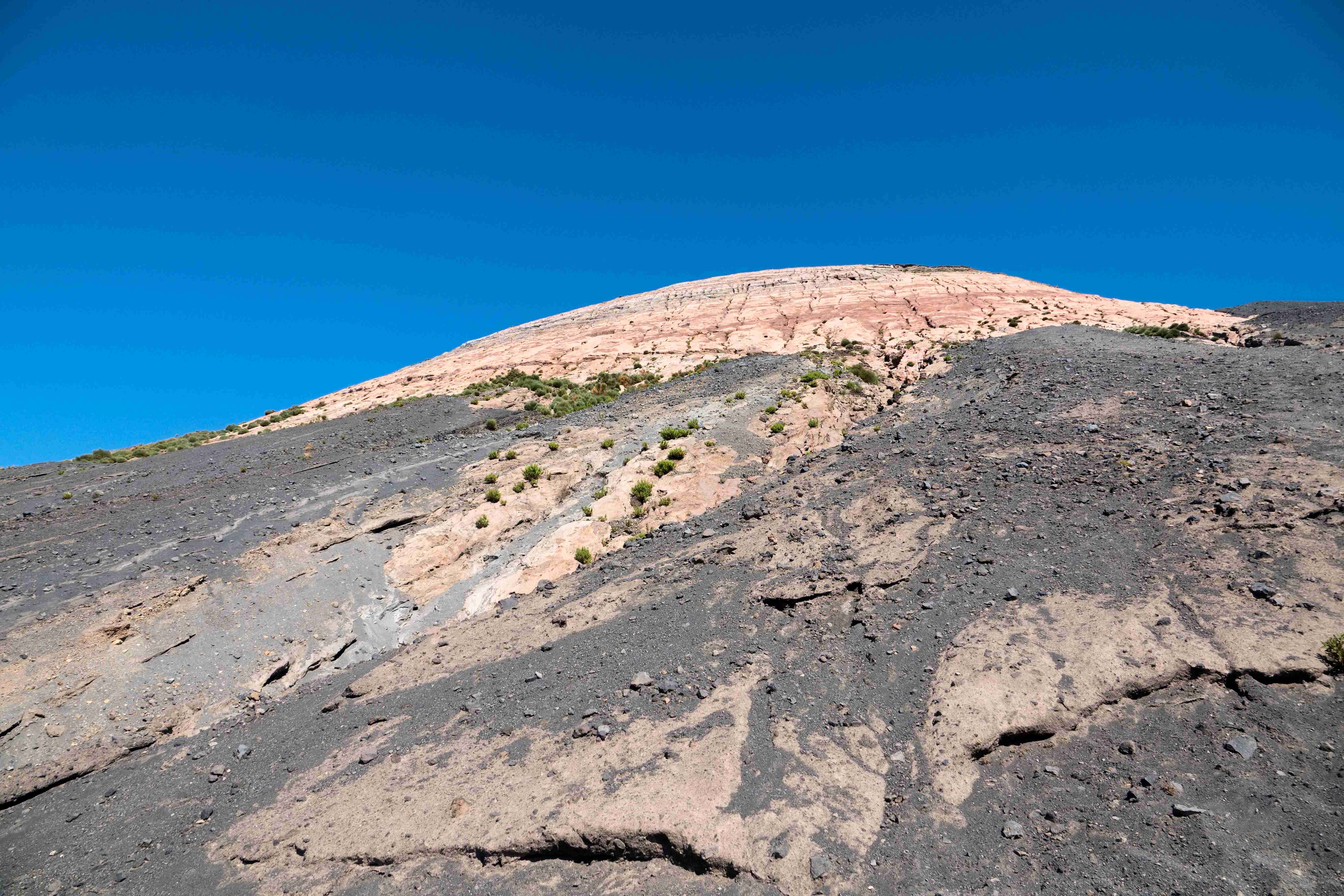 Itálie_Liparské ostrovy_Vulcano_výstup na Gran Cratere_2023_07_007_result