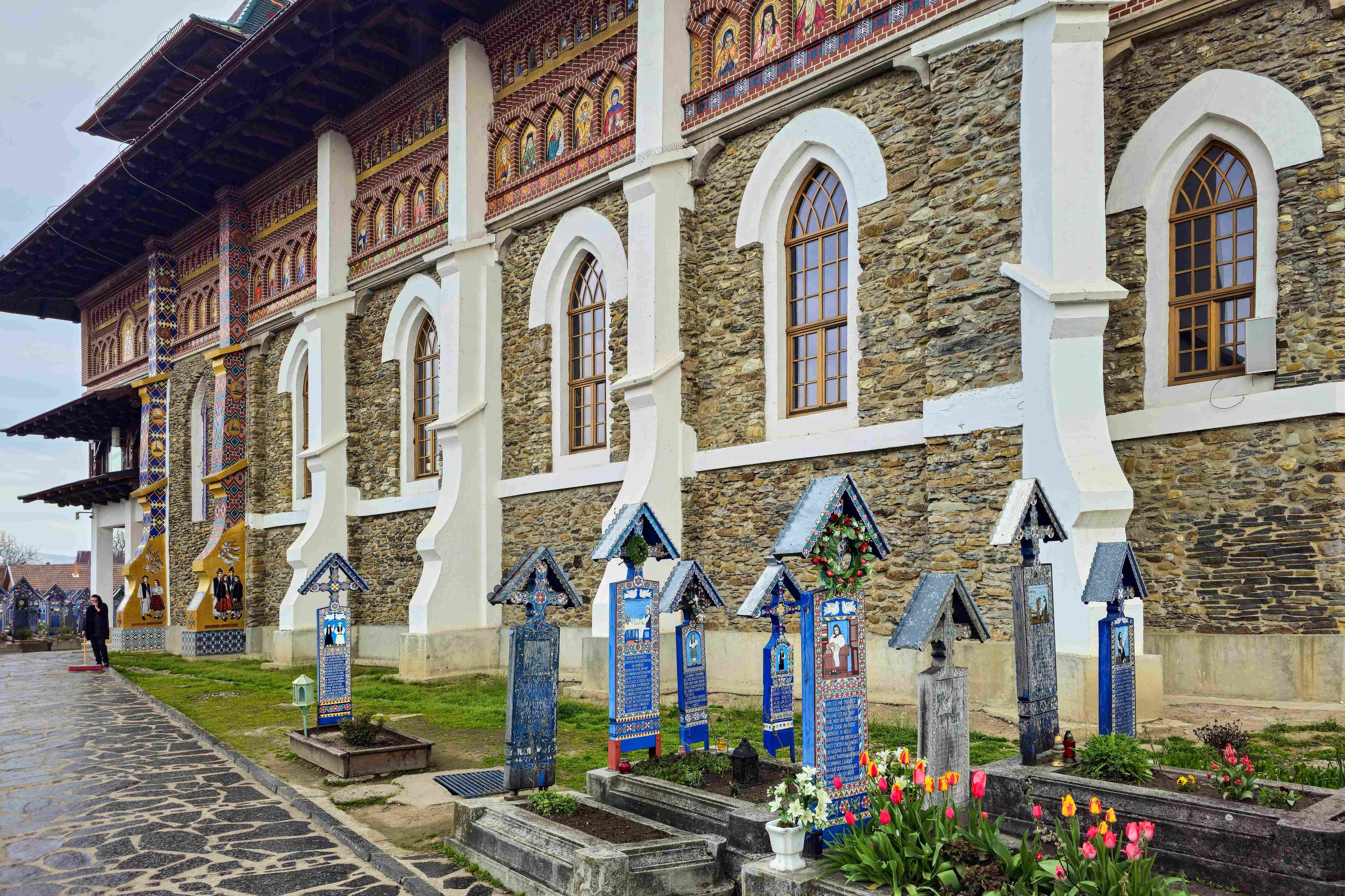 Cimitirul Vesel_Săpânța_Veselý hřbitov (003)_result