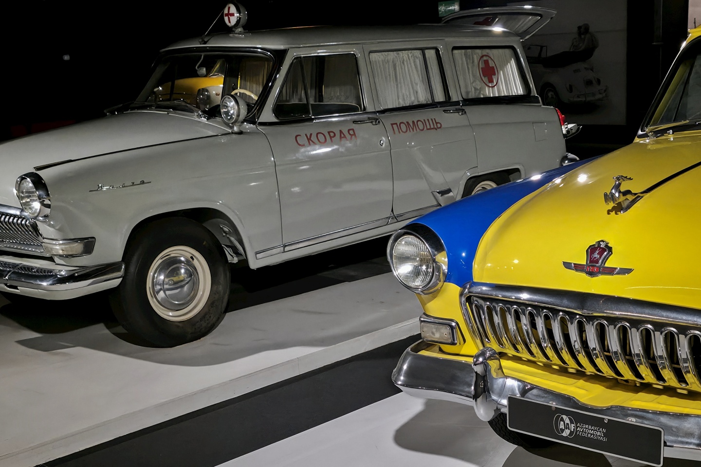 Heydar Aliev Center_klasické automobily_ 2026_02_11_031