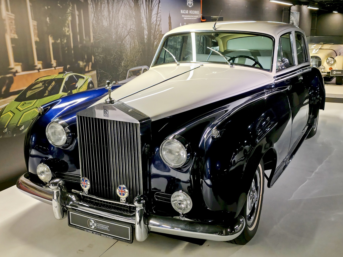 Heydar Aliev Center_klasické automobily_ 2026_02_11_068