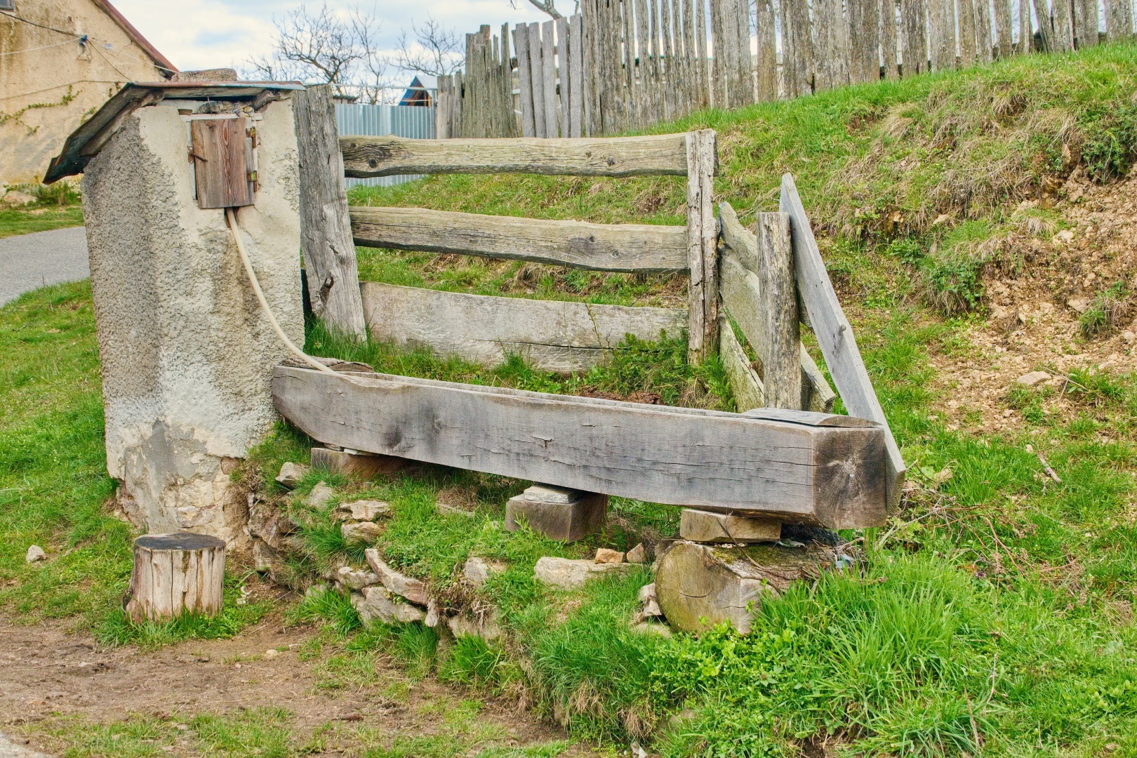 Z Gerníku do Rovenska_Rovensko (004)