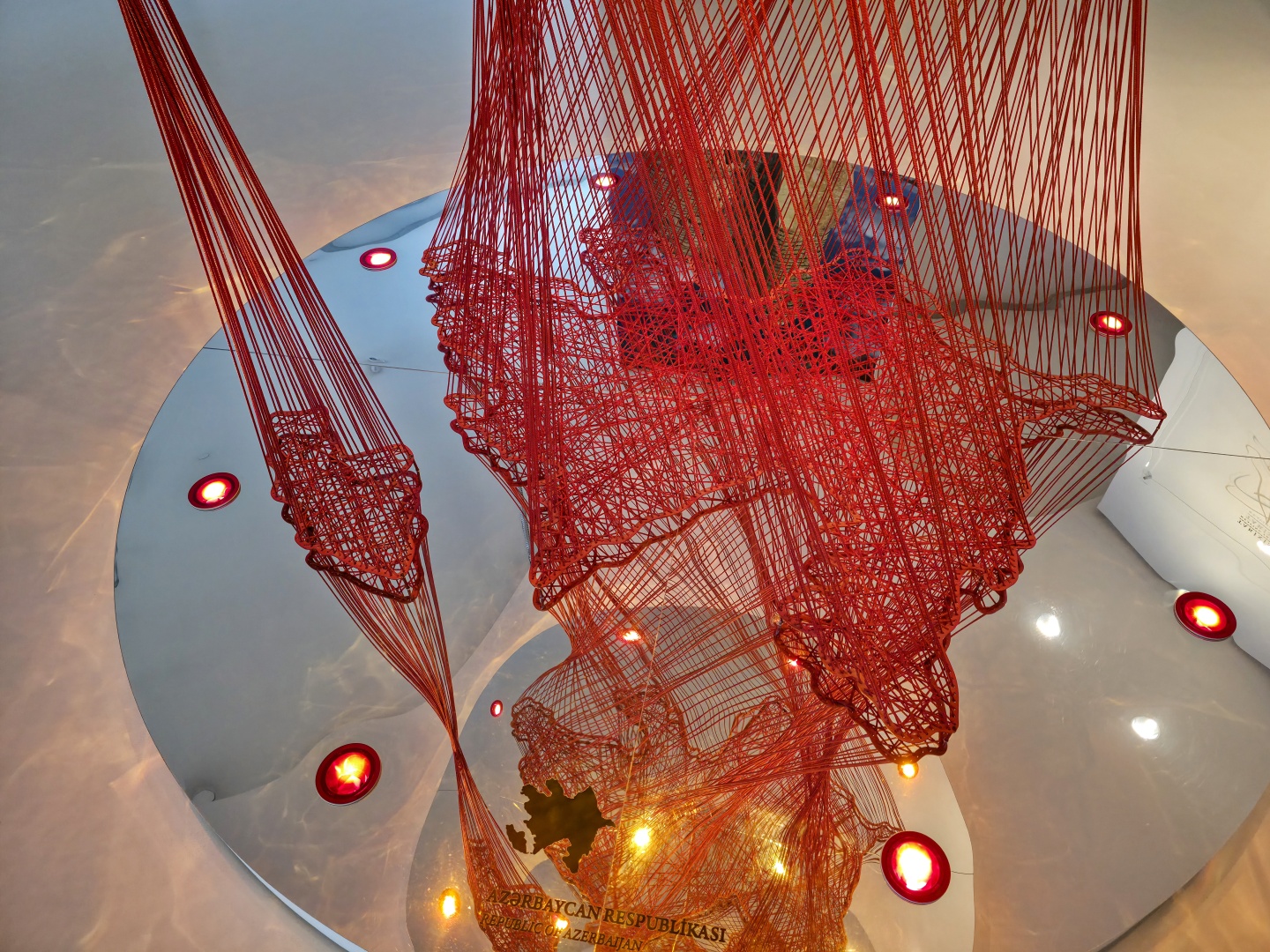 Heydar Aliyev Center_muzeum (028)