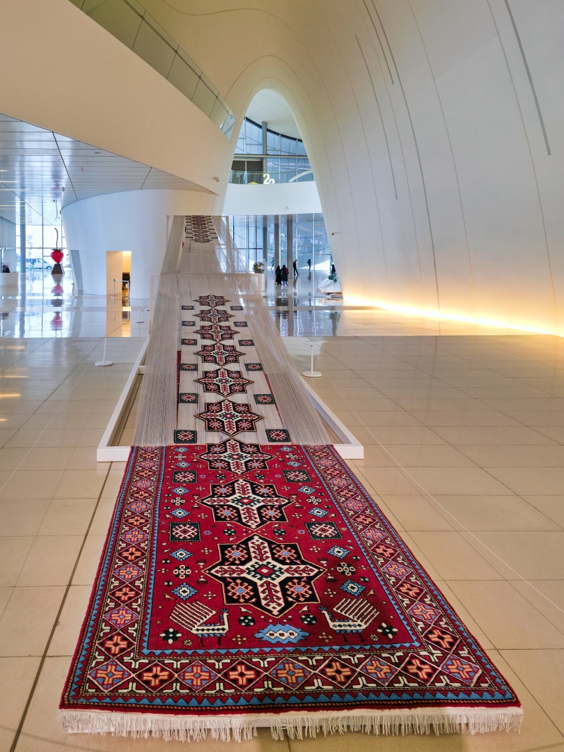 Heydar Aliyev Center_muzeum (050)