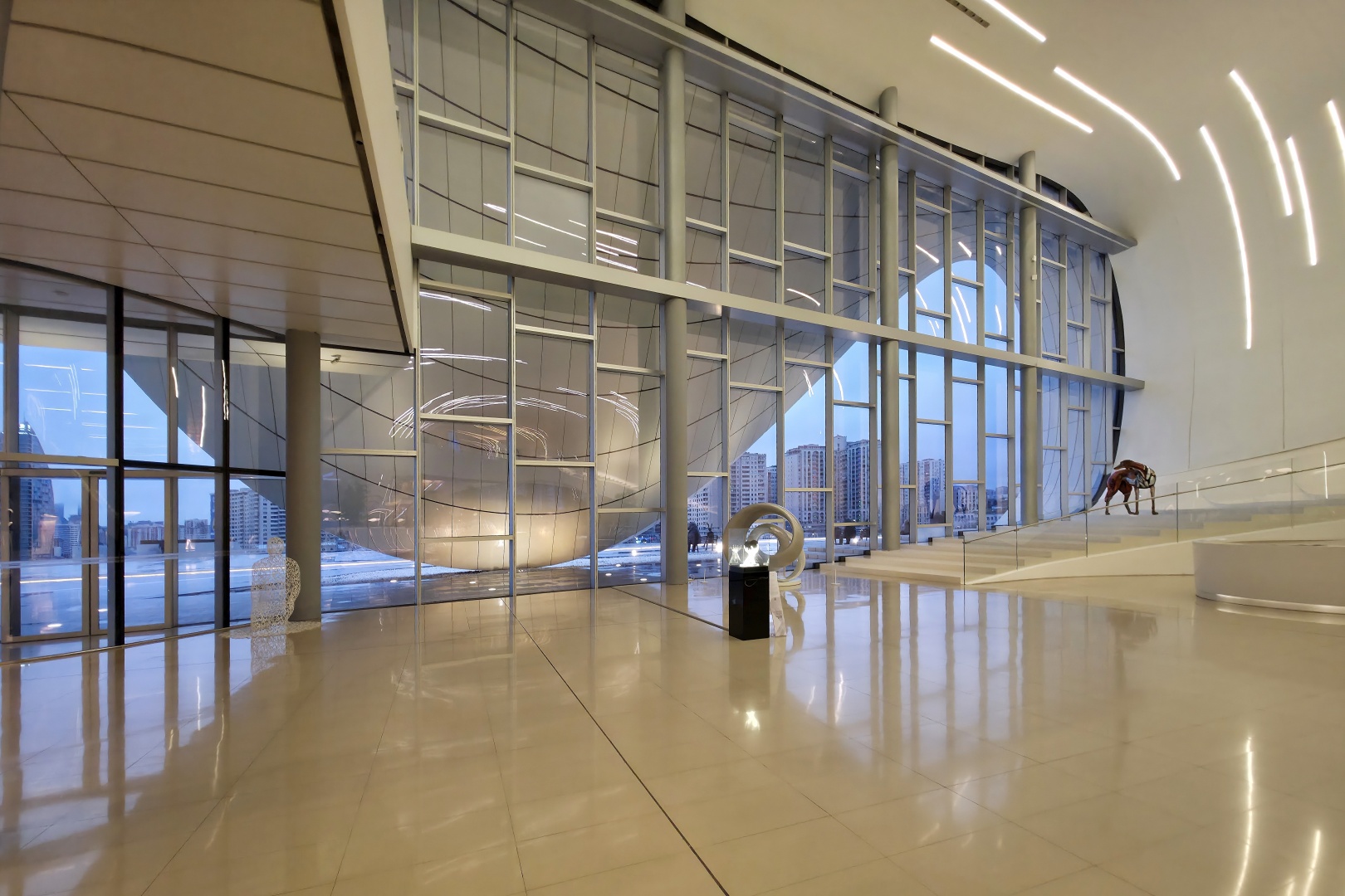 Baku_Heydar Aliyev Center (007)