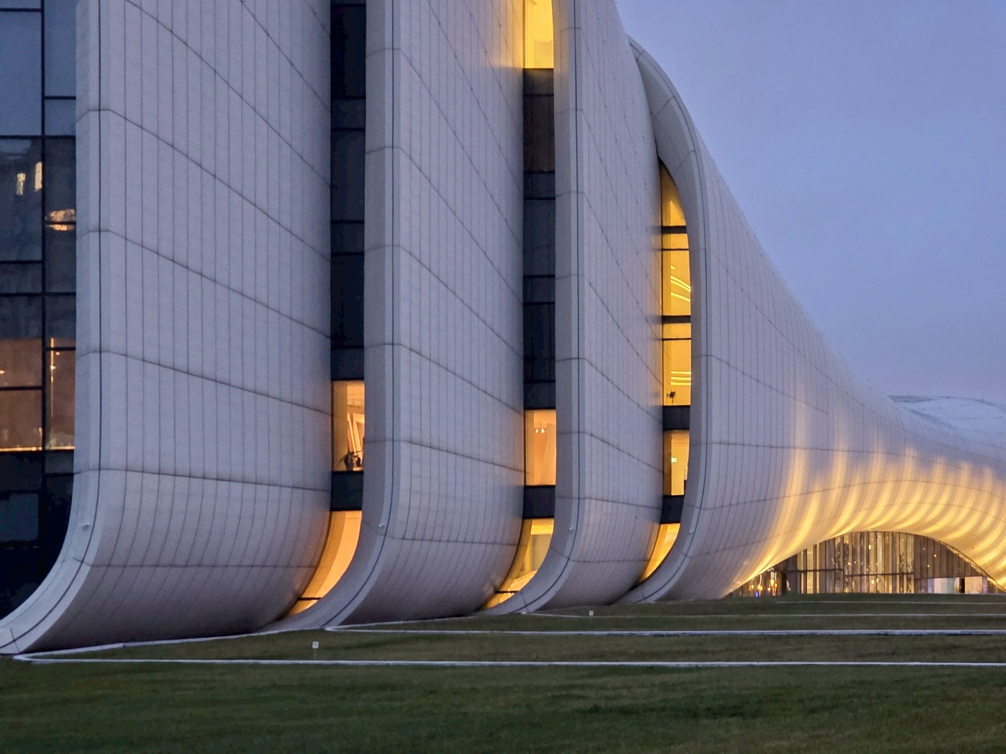 Baku_Heydar Aliyev Center (021)