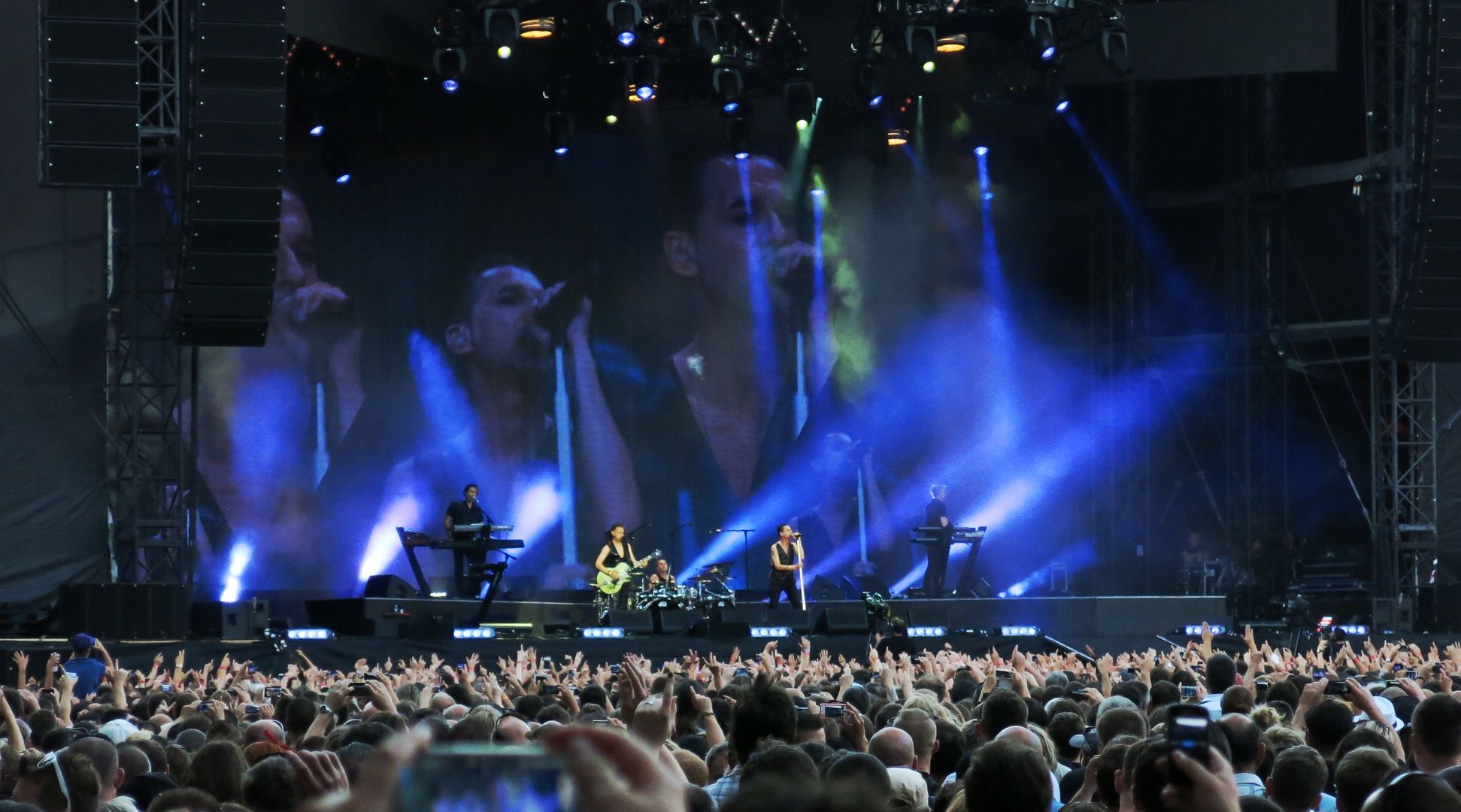 2013_07_23_Depeche_Mode_Praha-0011