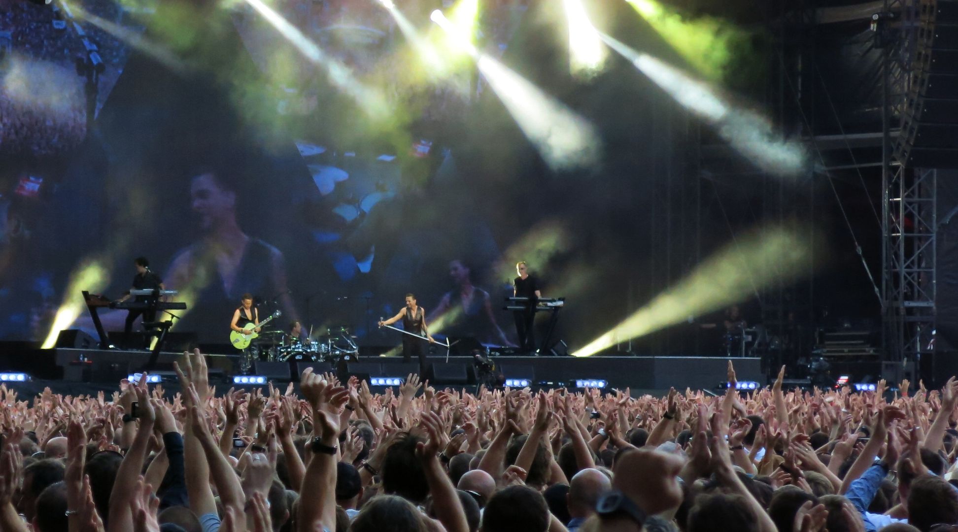 2013_07_23_Depeche_Mode_Praha-0013